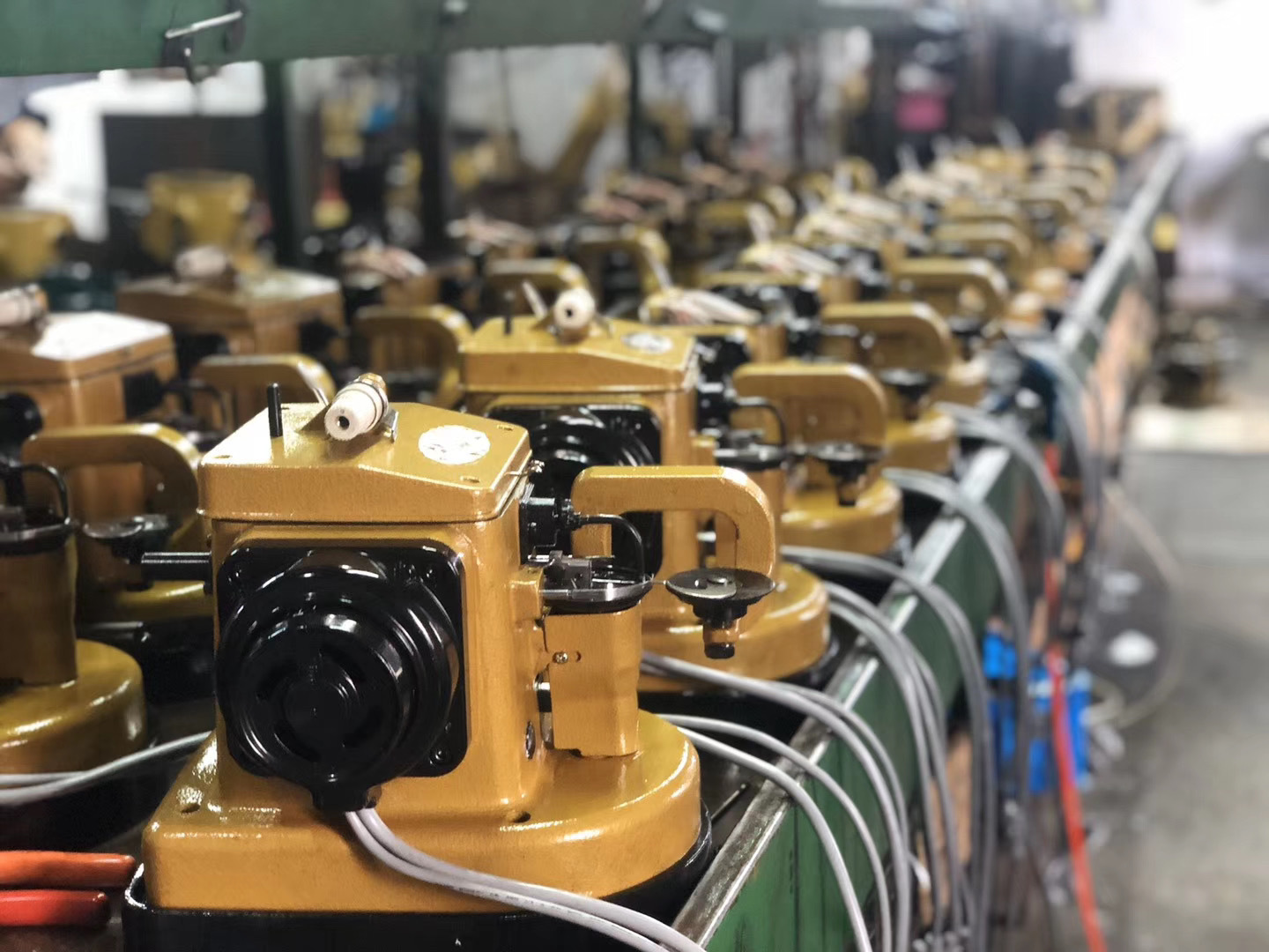 China Electronic Industrial Re - Leather Needle Heavy avaliação e preço