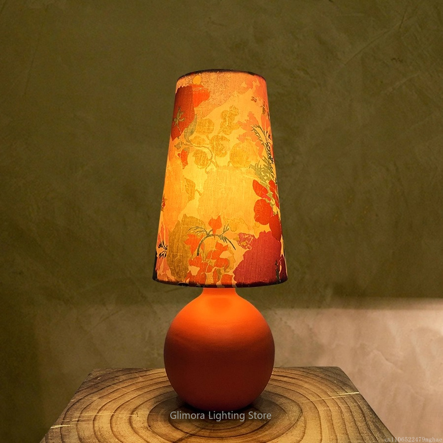 Orange Sphere Table Lamp: UK L - Century Textile & Sewing Supply Avenue C North Saskatoon Sk avaliação e preço