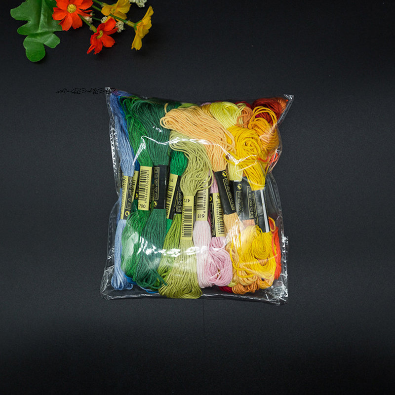 24/100/50 Multicolor Cross Sti - Sewing Kit avaliação e preço